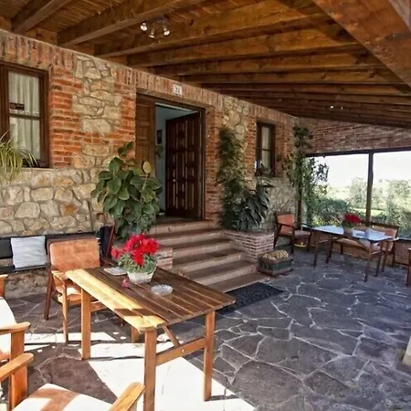Inn Los Taranos 3*