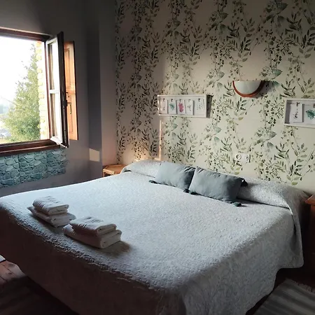 Inn Los Taranos Valdaliga