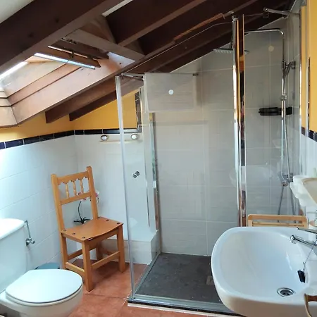 Inn Los Taranos Valdaliga